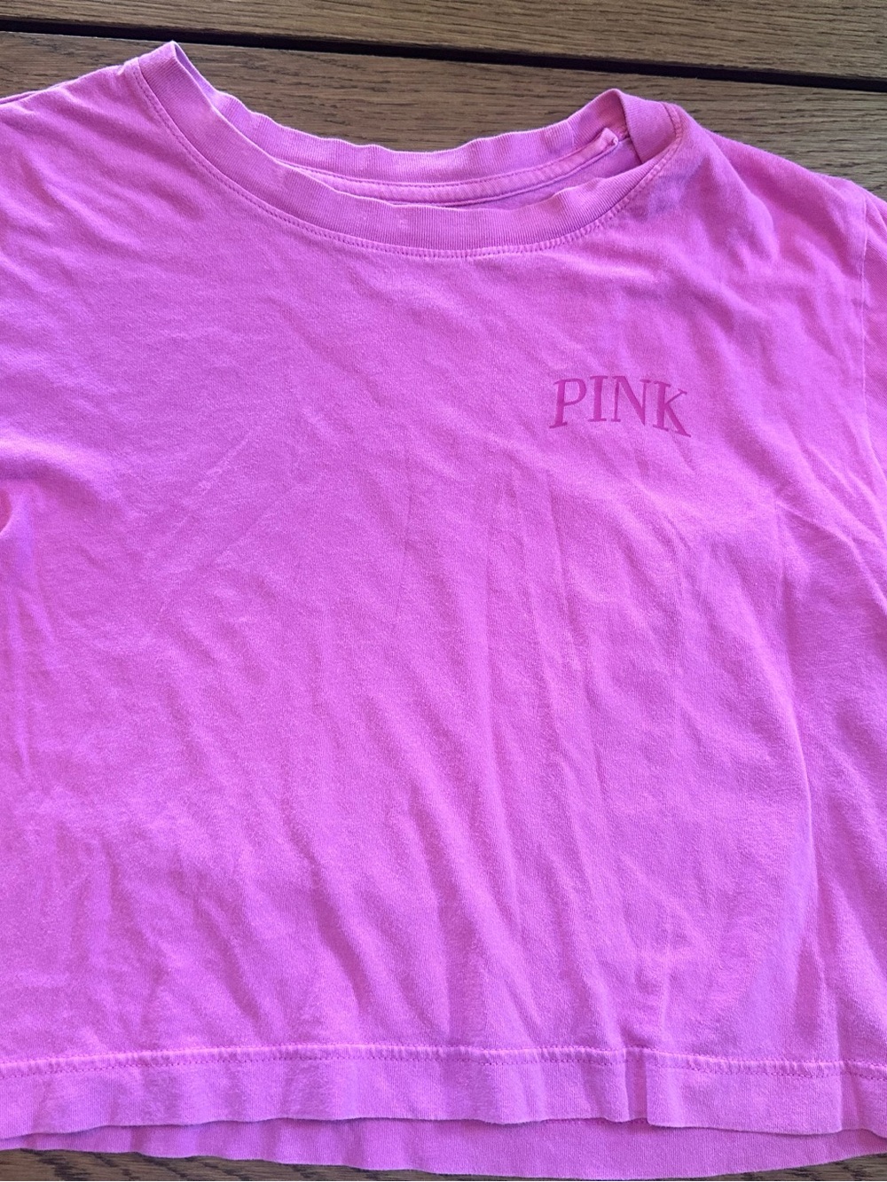 PINK Victoria's Secret Girls' Short Sleeve Tee in Vibrant Magenta - Picture 2 of 4